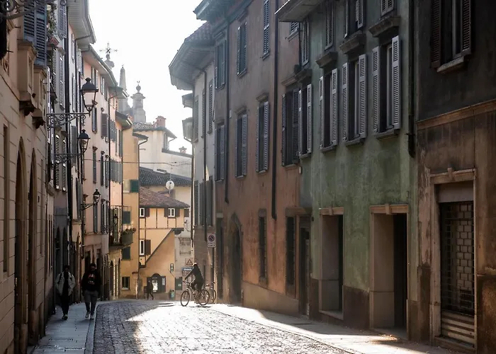 The Key Of Apartment *