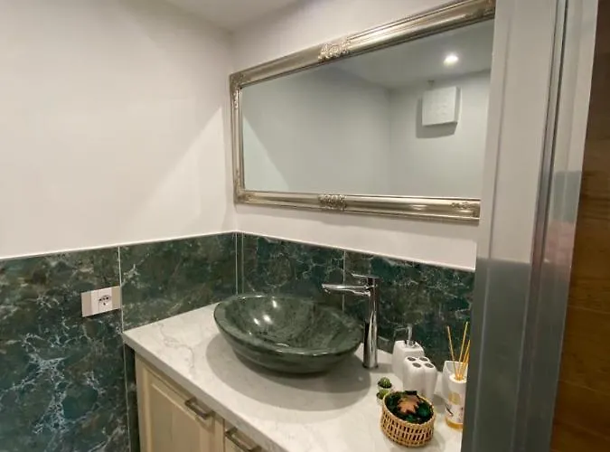 The Key Of Apartment *